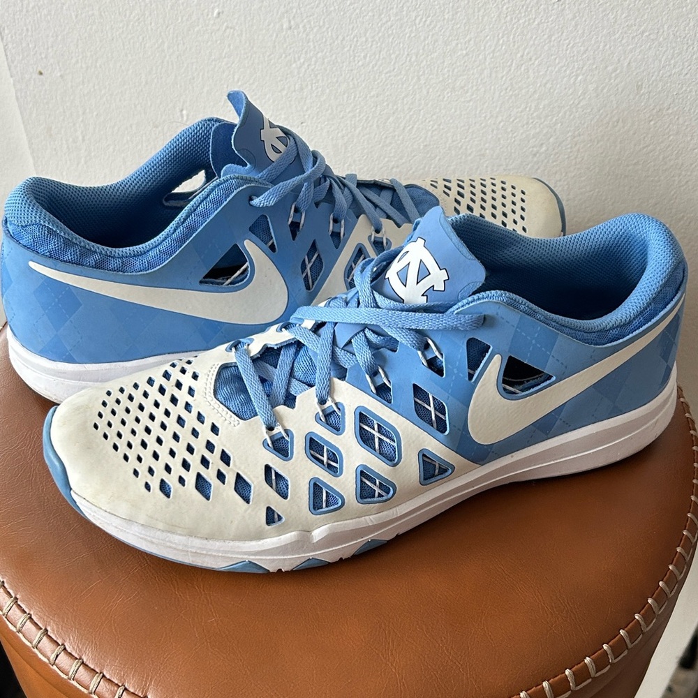 Nike UNC Train 4 Athletic Shoes